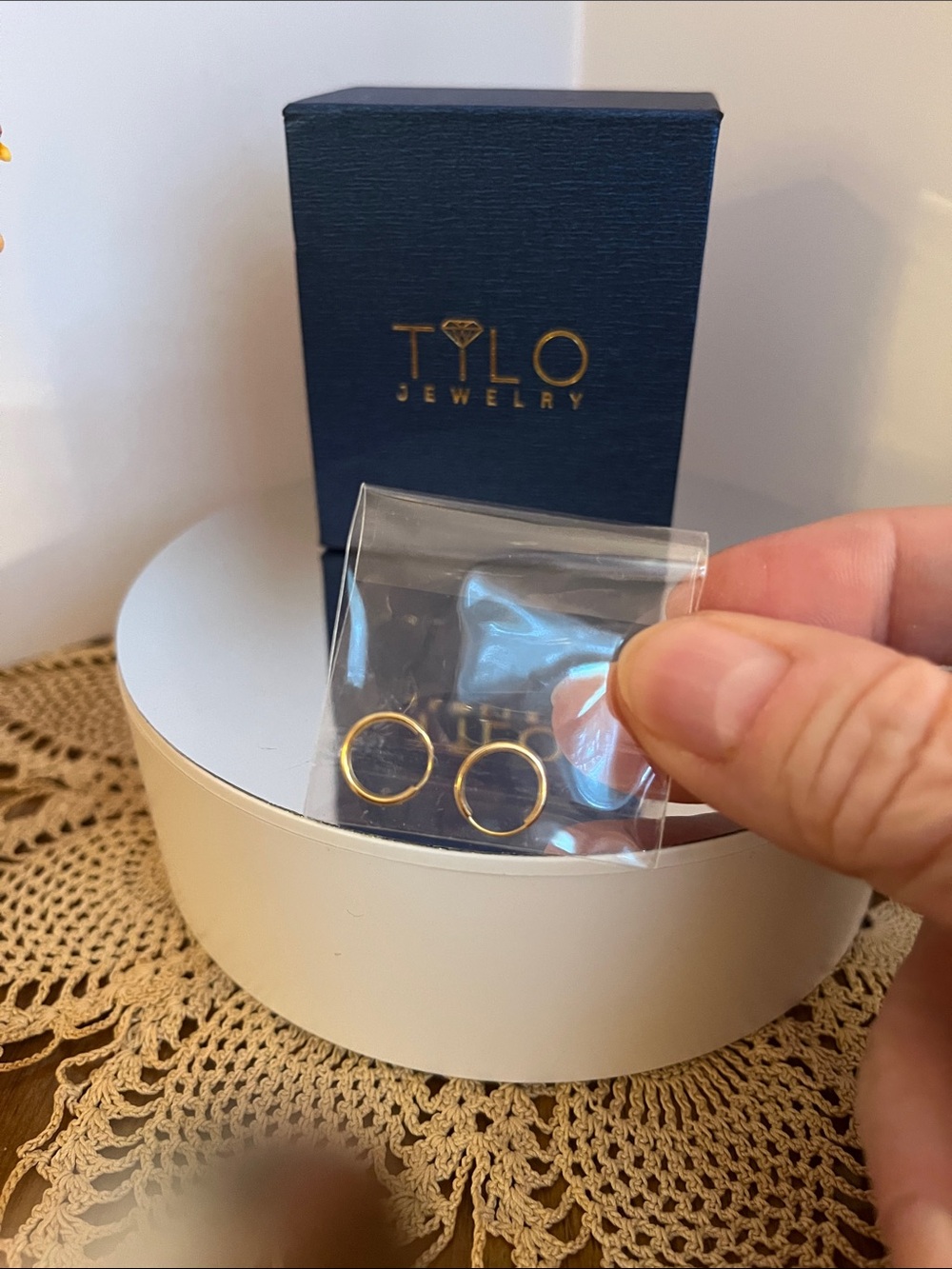 TILO JEWELRY 14k Yellow Gold Hoop Earrings - Classic Small Hoops 9mm